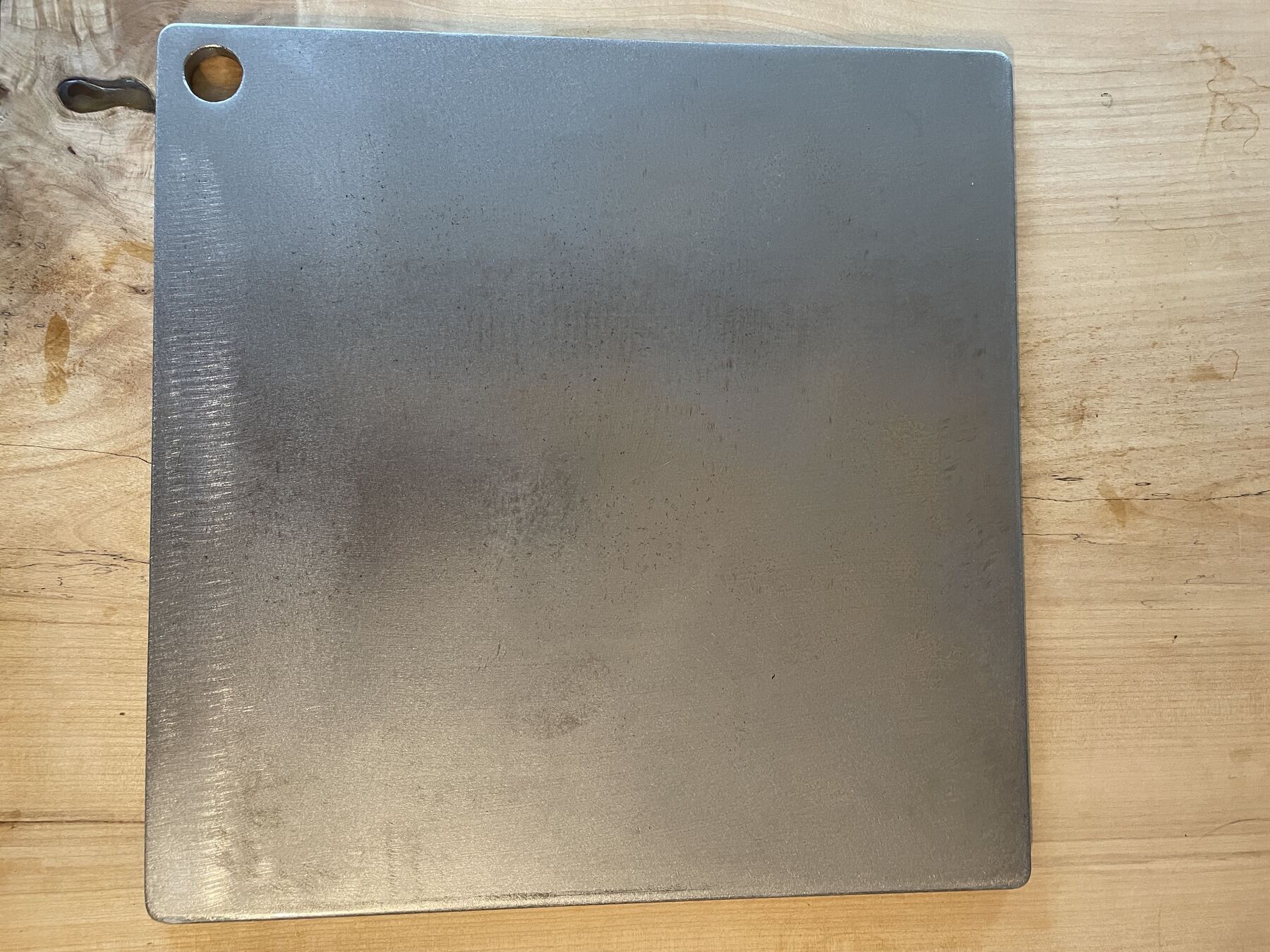 Edge detail showing the rounded corner.